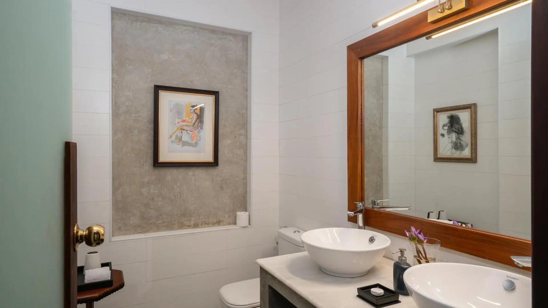 Taru Villas Kandy 5*,